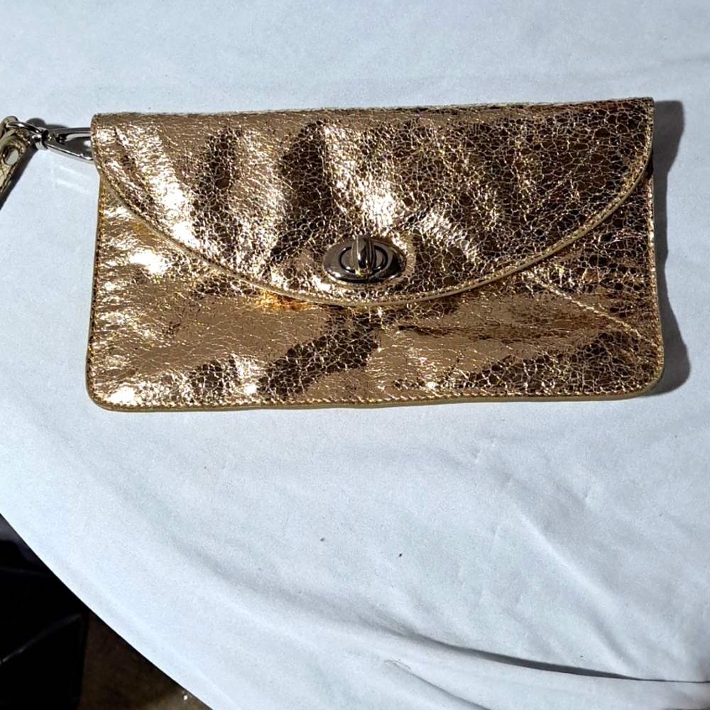 Nwot Sorial wristlet gold metallic